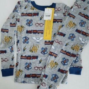 3 Harry Potter PJ sets